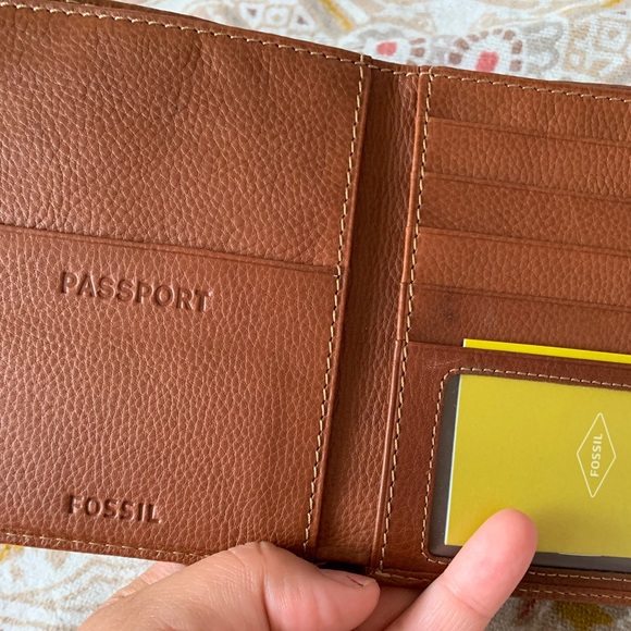 passport holder fossil
